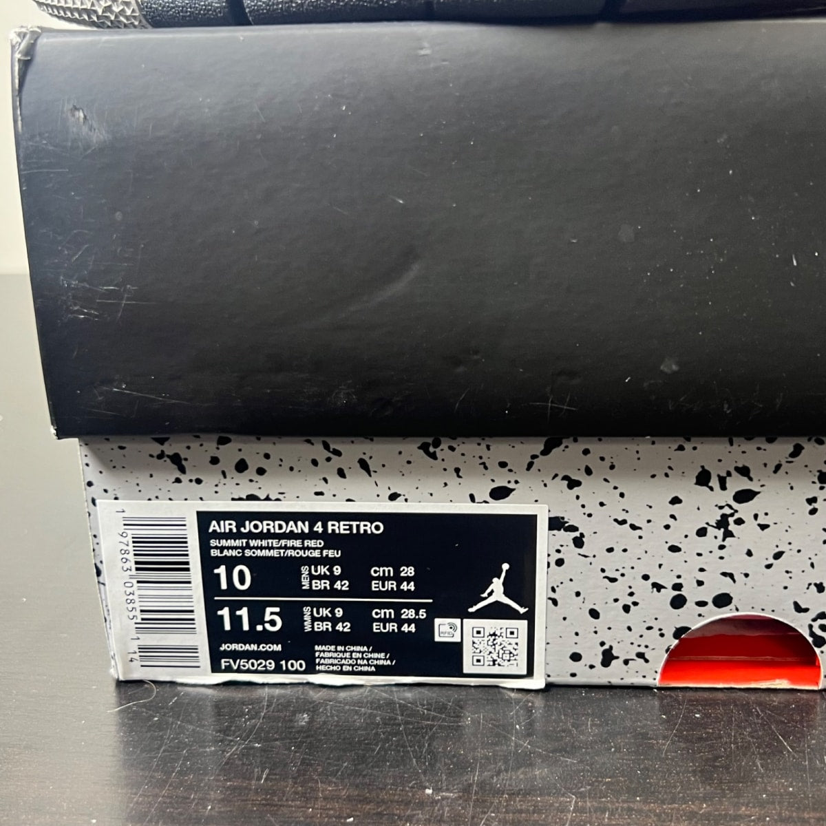Jordan 4 Retro White Cement (2025) 10 (Lightly Worn Pre-Owned)JordanSummit White/Fire Red-Tech Grey-Black - Image 5