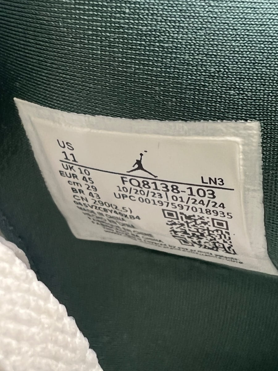 Jordan 4 Retro Oxidized Green 11 (Moderately Worn Pre-Owned)JordanWhite/Oxidized Green/White/Neutral Grey - Image 7