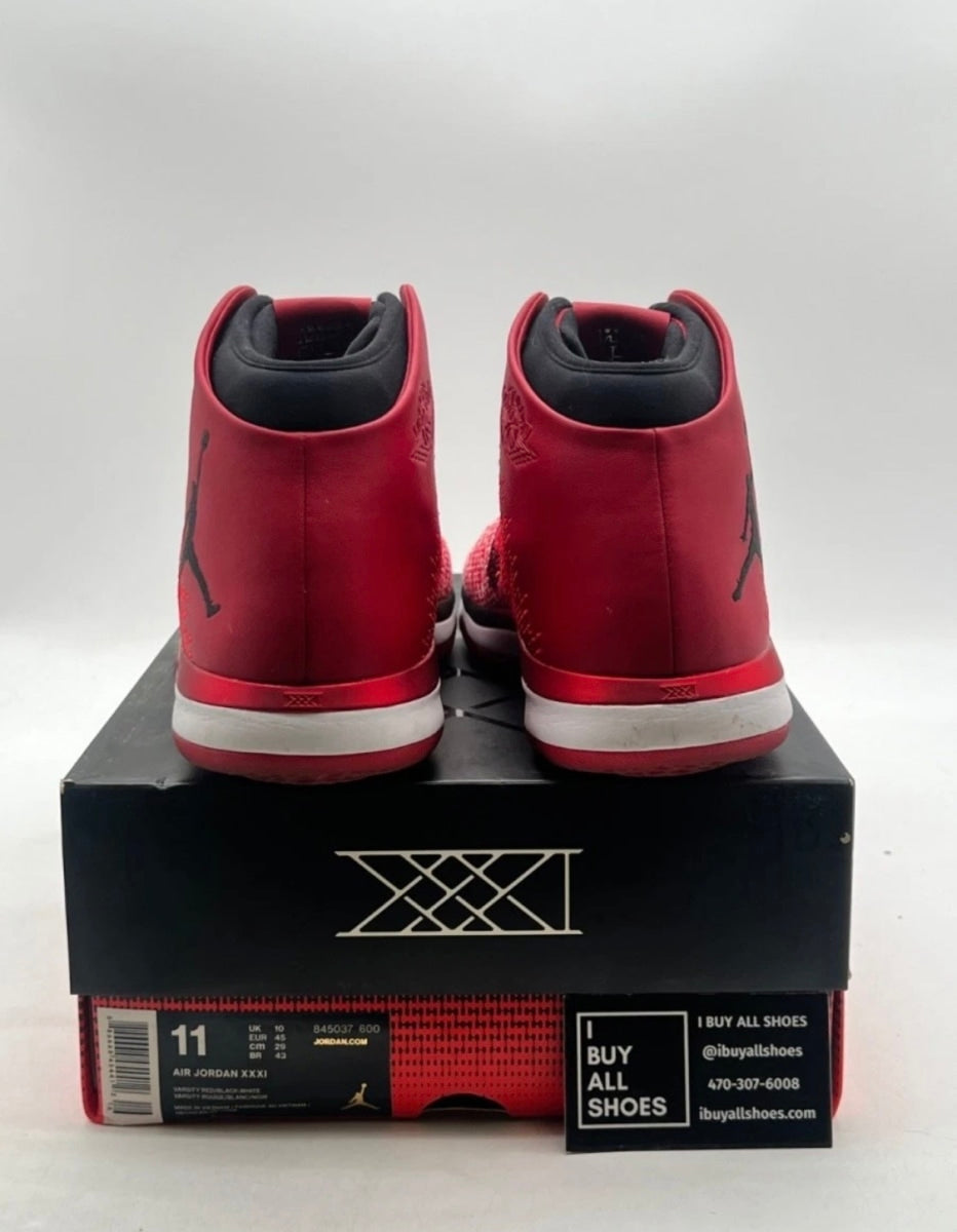 Jordan XXX1 Chicago 11 (Lightly Worn Pre-Owned)JordanUniversity Red/Black-White - Image 3