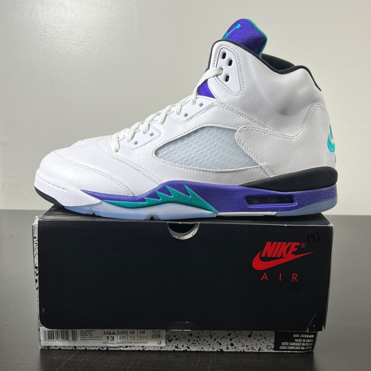 Jordan 5 Retro Grape (2025) (Size 13) Lightly Worn - Image 3