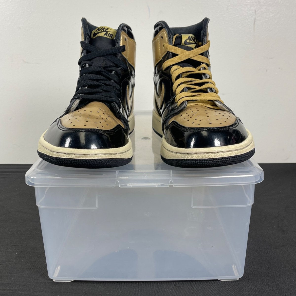 Jordan 1 Retro High NRG Patent Gold Toe 10 (Moderately Worn Pre-Owned)JordanBlack/Metallic Gold-Summit White - Image 2