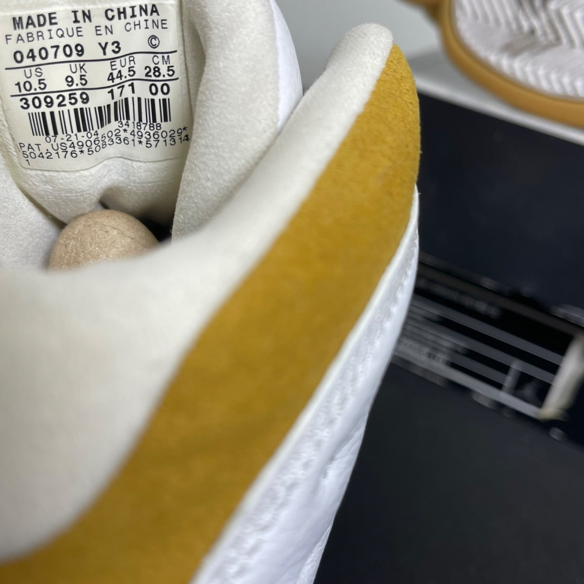 Jordan 13 Retro Wheat (2004) 10.5 (Moderately Worn Pre-Owned)JordanWhite/Wheat - Image 6