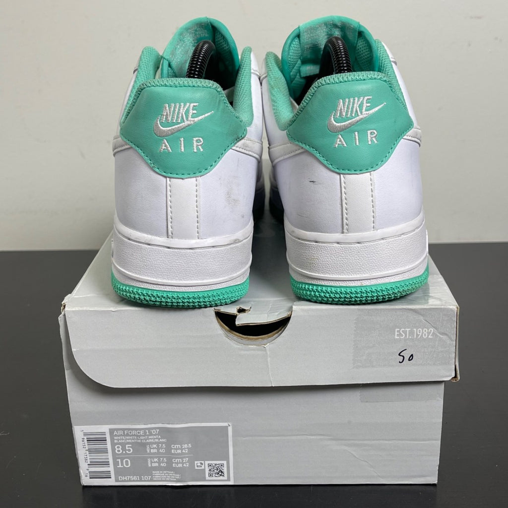 Nike Air Force 1 Low '07 White Light Menta 8.5 (Moderately Worn Pre-Owned)NikeWhite/Light Menta/White - Image 4