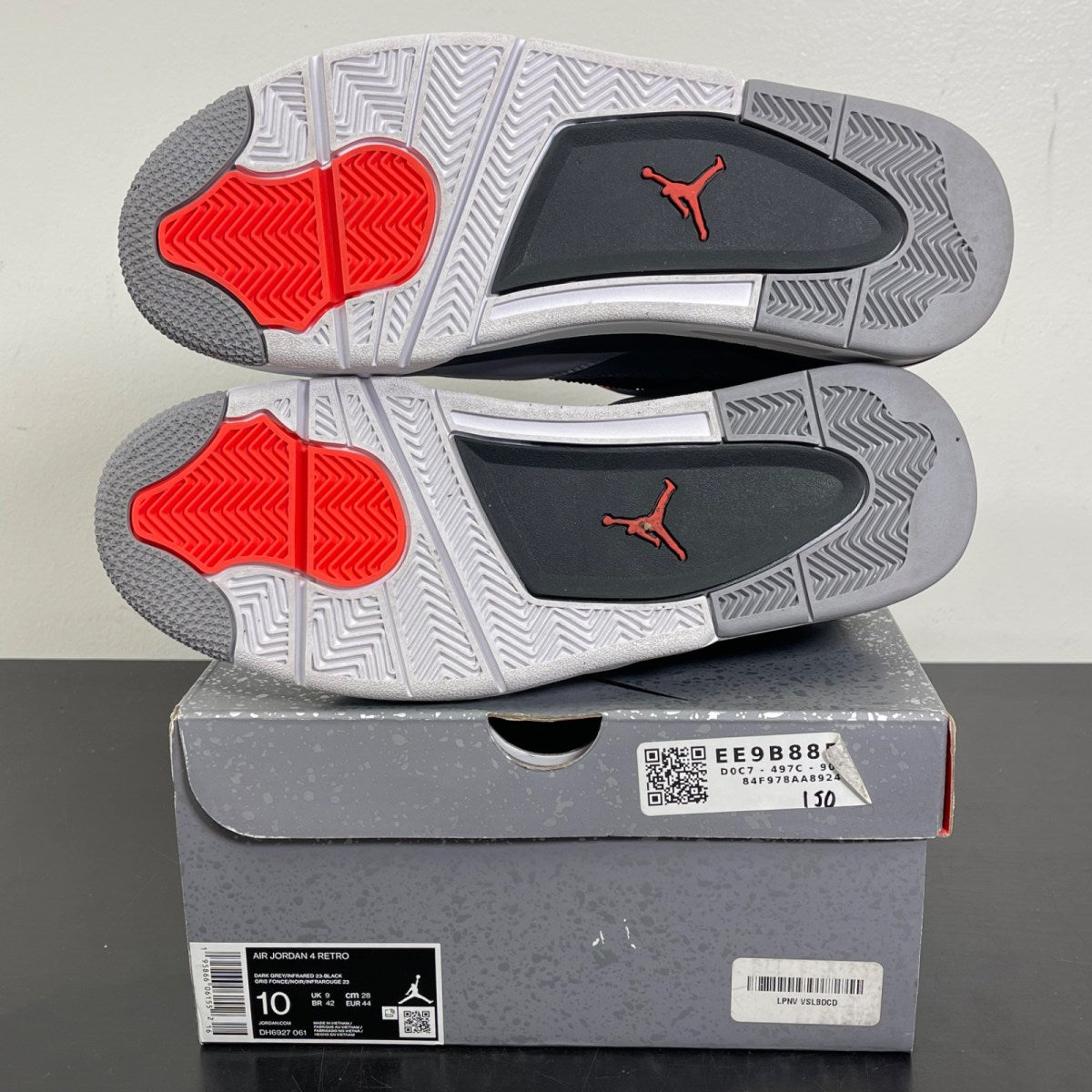 Jordan 4 Retro Infrared 10 (Moderately Worn Pre-Owned)JordanDark Grey/Infrared 23-Black-Cement Grey - Image 5