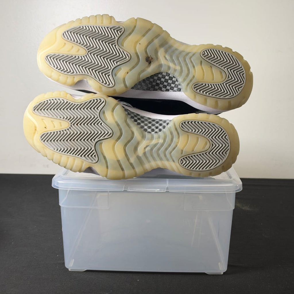 Jordan 11 Retro Jubilee 25th Anniversary (Size 8) - aux
