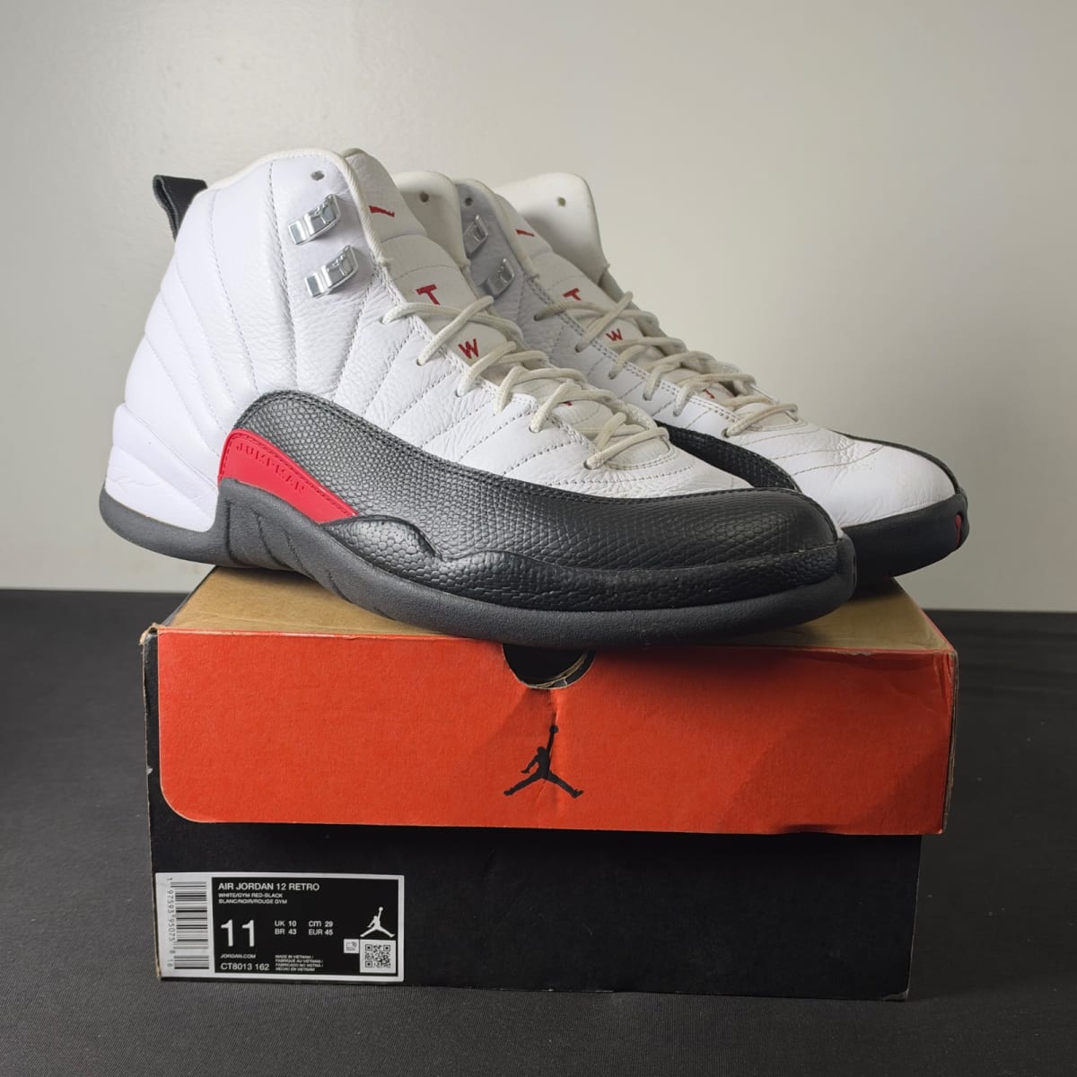 Jordan 12 Retro Taxi Flip (Size 11) - aux