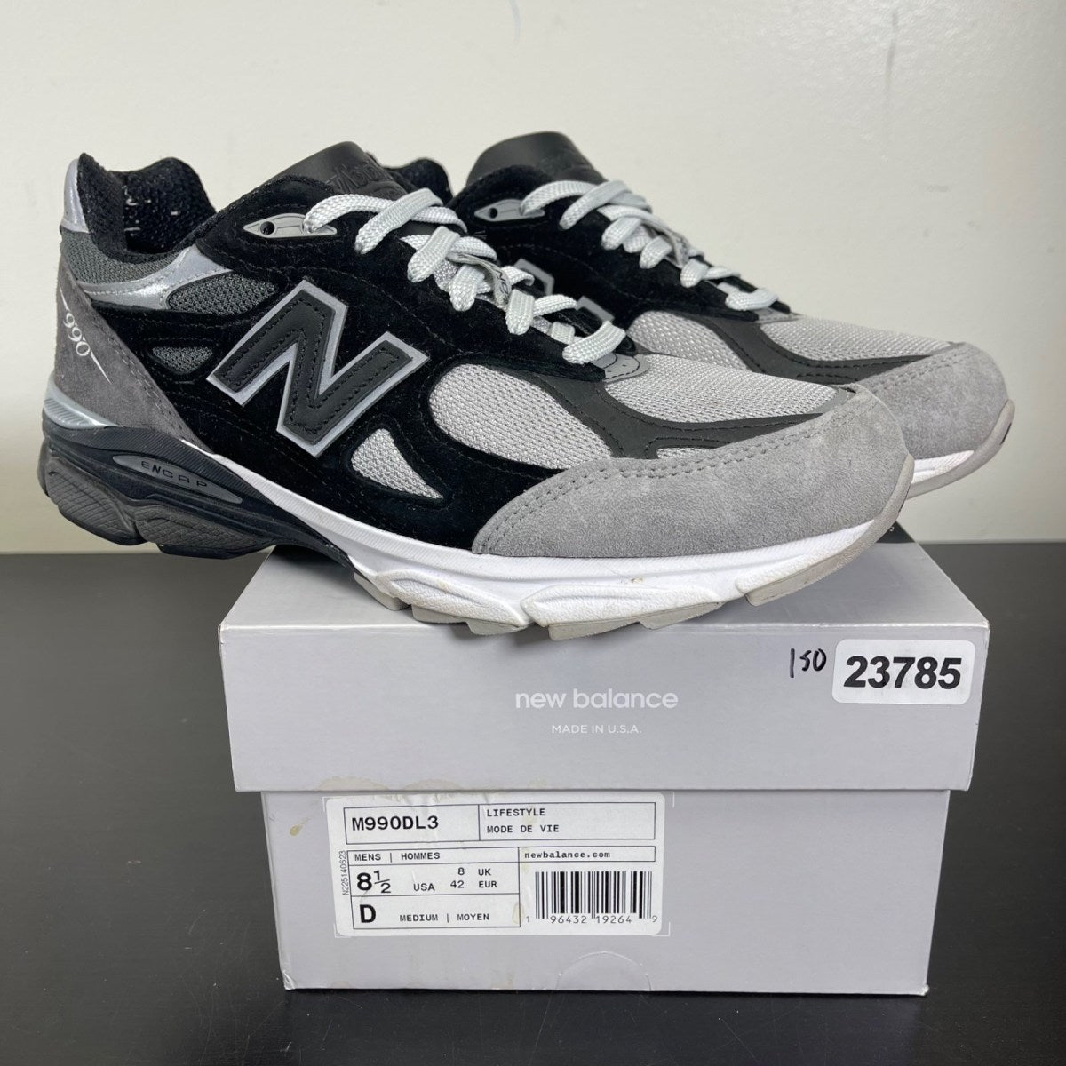 New Balance 990v3 MiUSA DTLR GR3YSCALE 8.5 (Moderately Worn Pre-Owned)New BalanceBlack/Grey - Image 1