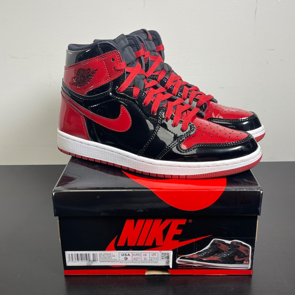 Jordan 1 Retro High OG Patent Bred 9 (Moderately Worn Pre-Owned)JordanBlack/White-Varsity Red - Image 1