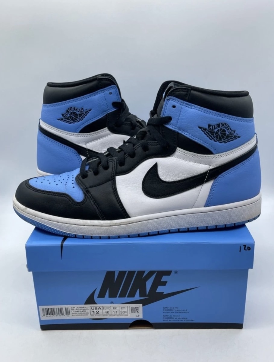Jordan 1 Retro High OG UNC Toe 12 (Lightly Worn Pre-Owned)JordanUniversity Blue/Black/White - Image 1