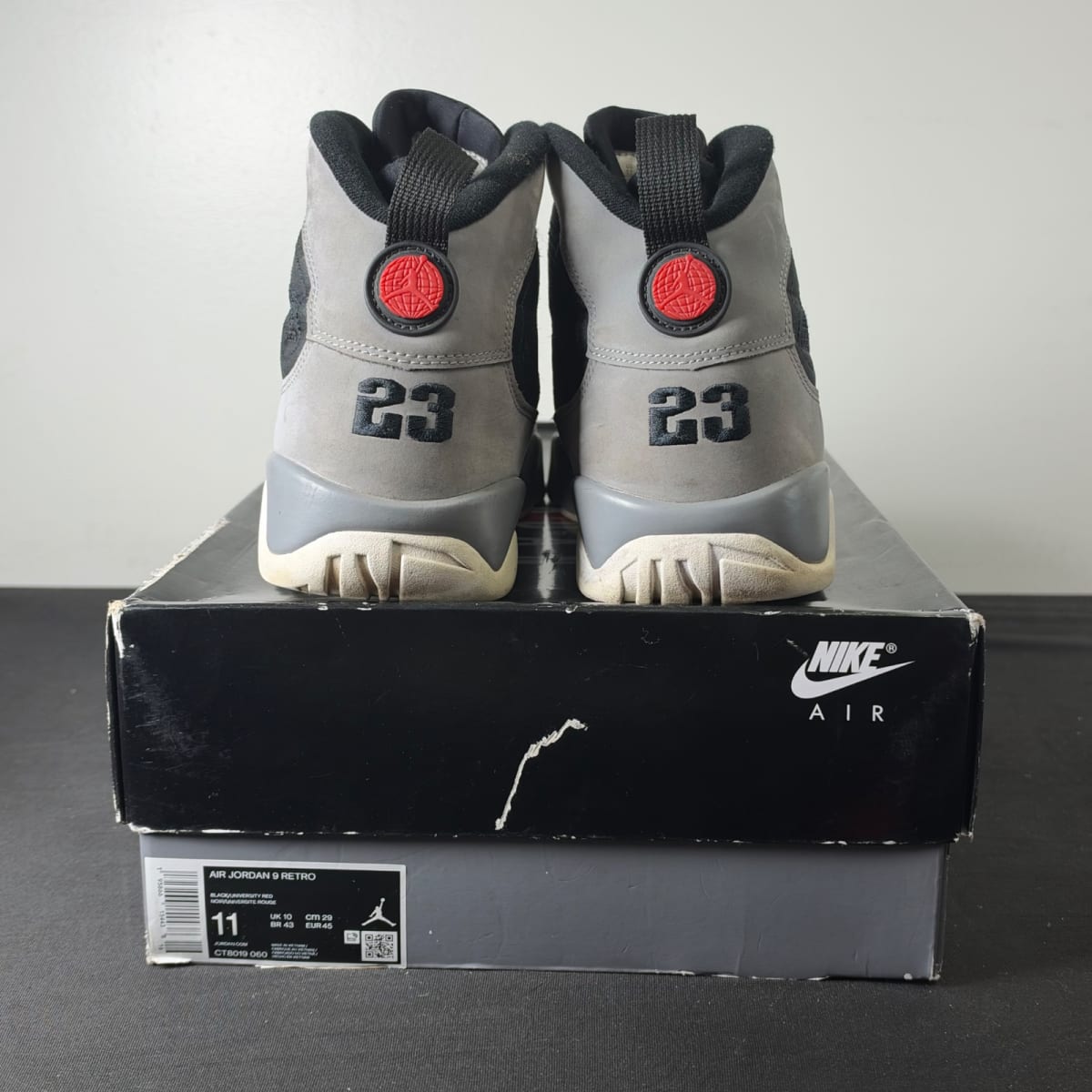 Jordan 9 Retro Particle Grey (Size 11) - aux