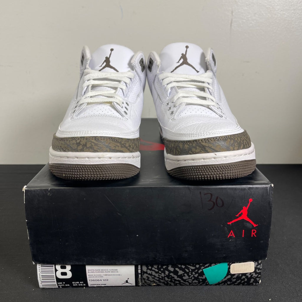 Jordan 3 Retro Mocha (2018) 8 (Moderately Worn Pre-Owned)JordanWhite/Dark Mocha-Chrome - Image 2