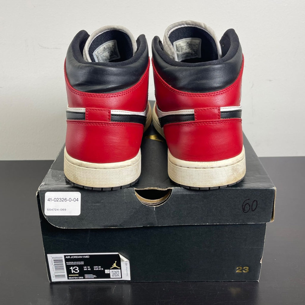 Jordan 1 Mid Chicago Toe 13 (Moderately Worn Pre-Owned)JordanBlack/Gym Red-White - Image 4