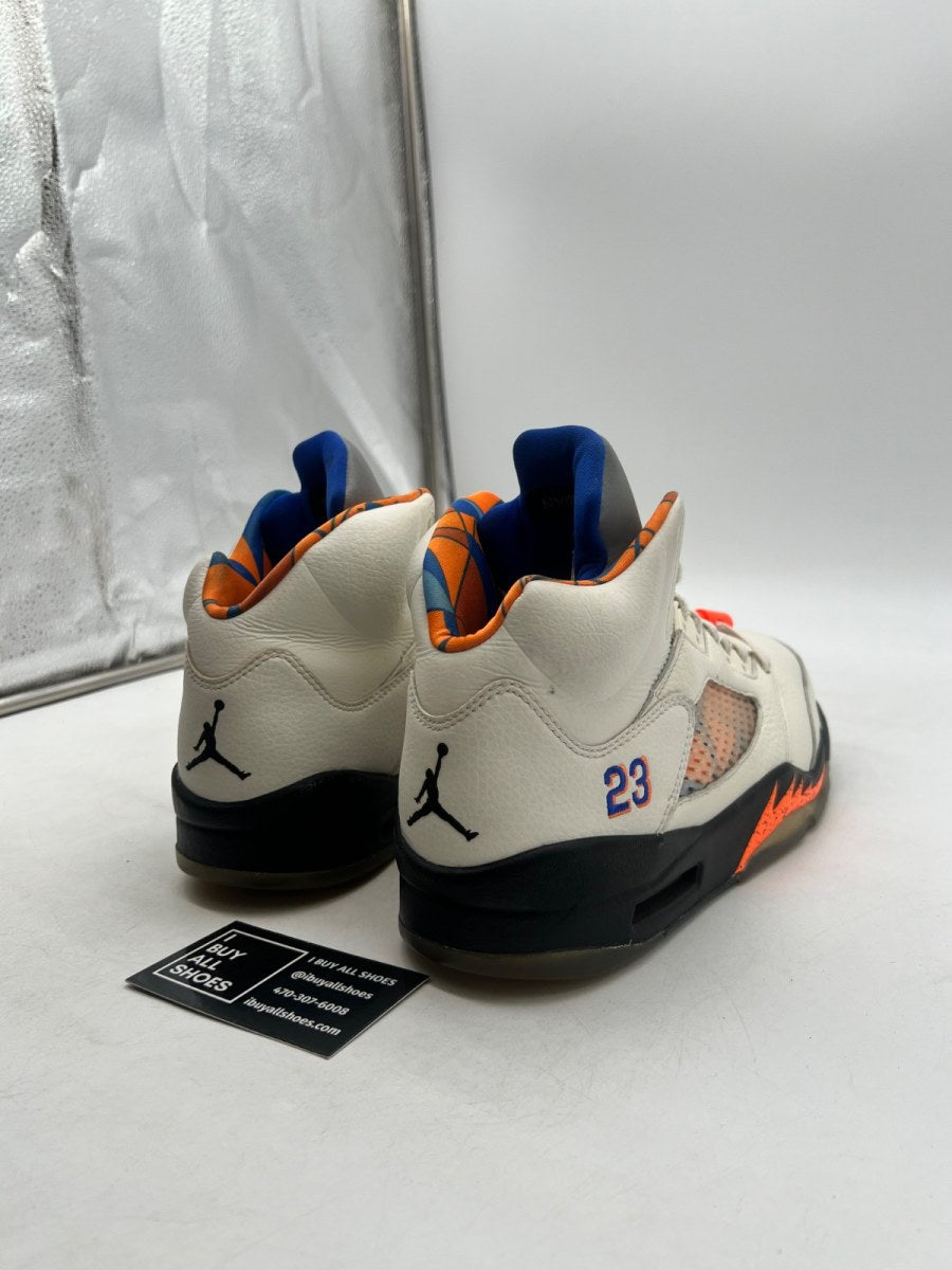 Jordan 5 Retro International Flight 9.5 (Lightly Worn Pre-Owned) - Image 5