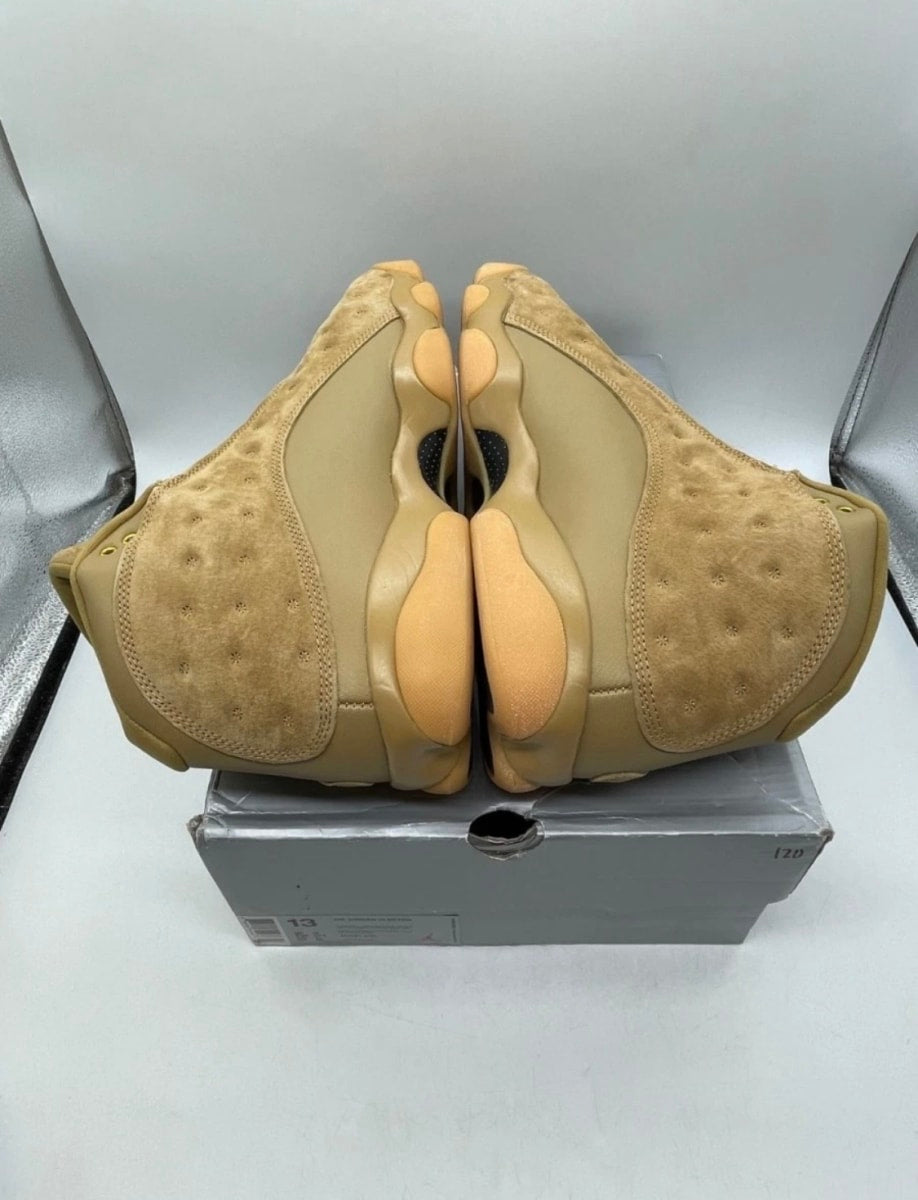 Jordan 13 Retro Wheat 13 (Lightly Worn Pre-Owned)JordanElemental Gold/Baroque Brown-Gum Yellow - Image 6