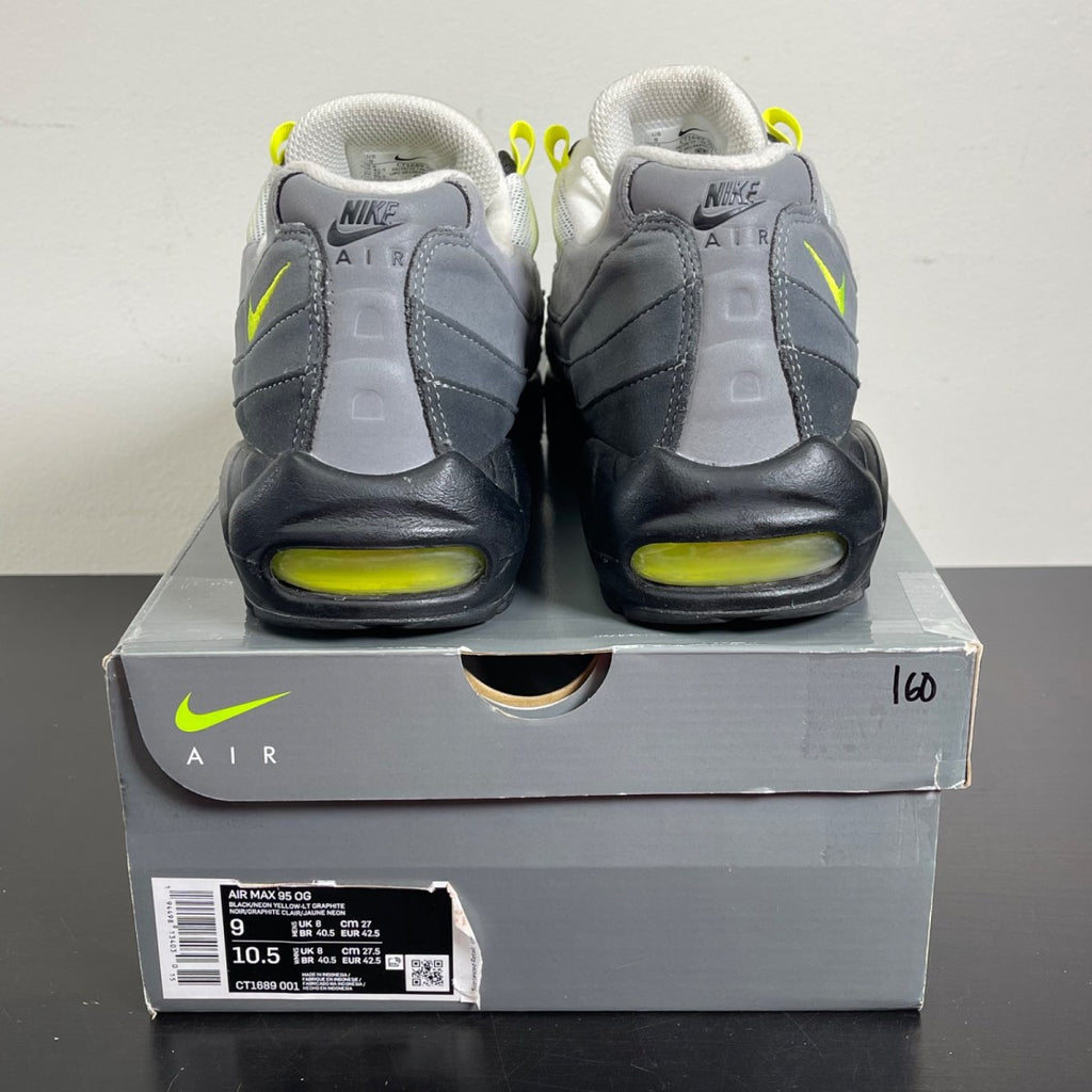 Nike Air Max 95 OG Neon (2020) 9 (Moderately Worn Pre-Owned)NikeBlack/Neon Yellow-Light Graphite - Image 4
