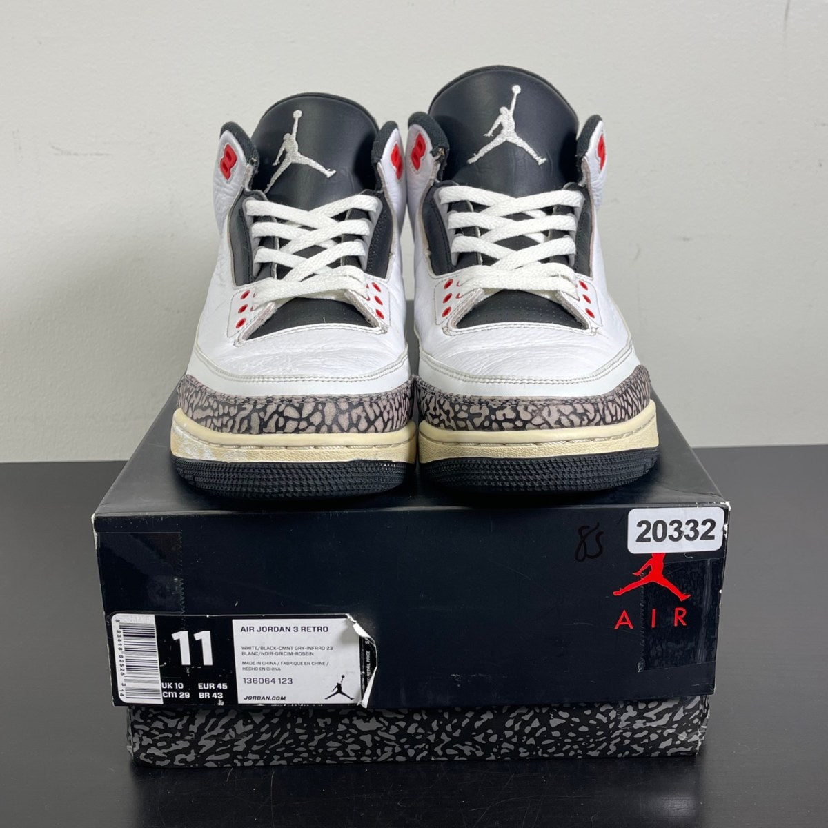 Jordan 3 Retro Infrared 23 11 (Moderately Worn Pre-Owned)JordanWhite/Cement Grey-Infrared 23-Black - Image 2