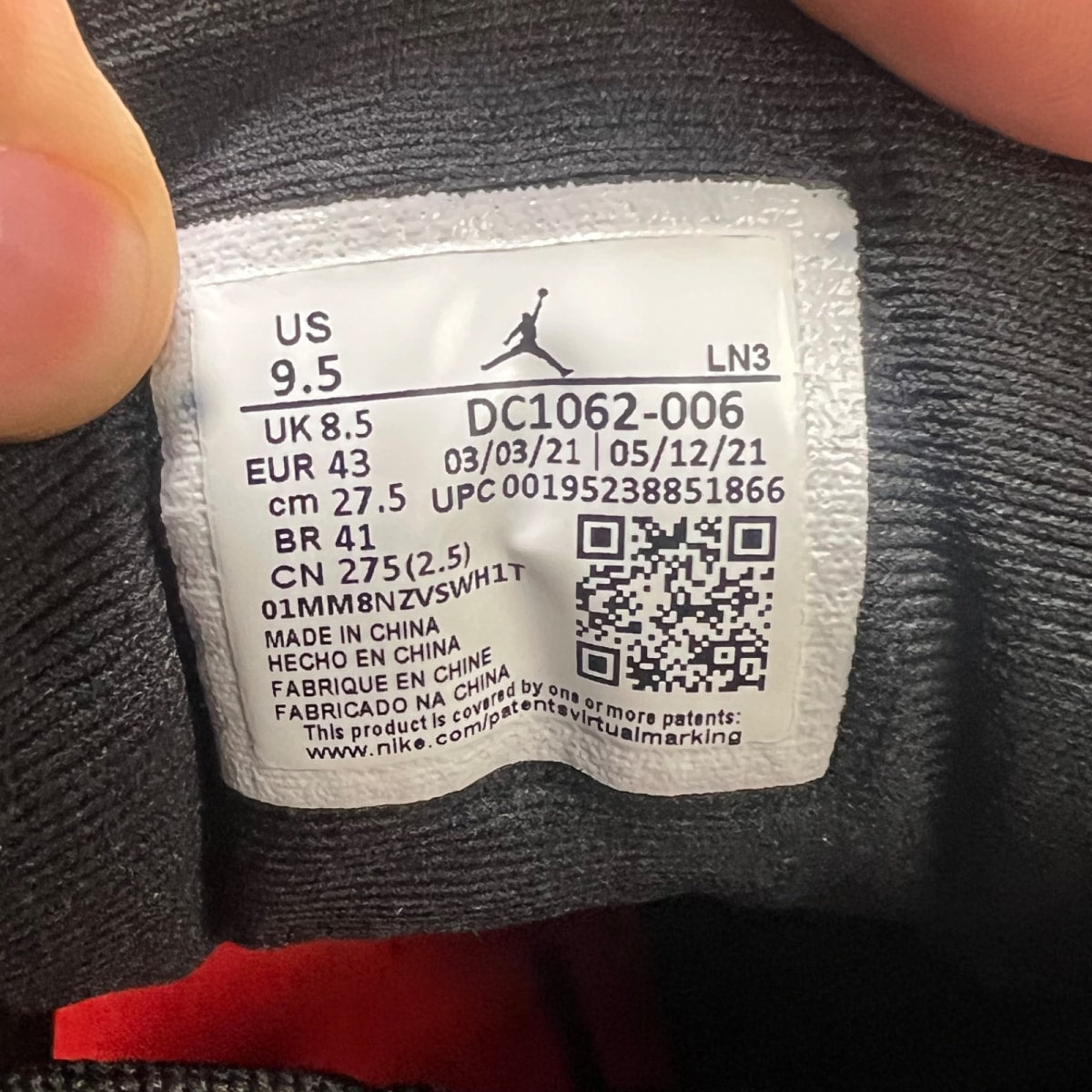 Jordan 12 Retro Utility 9.5 (Lightly Worn Pre-Owned)JordanBlack/Black-Bright Crimson-White - Image 7