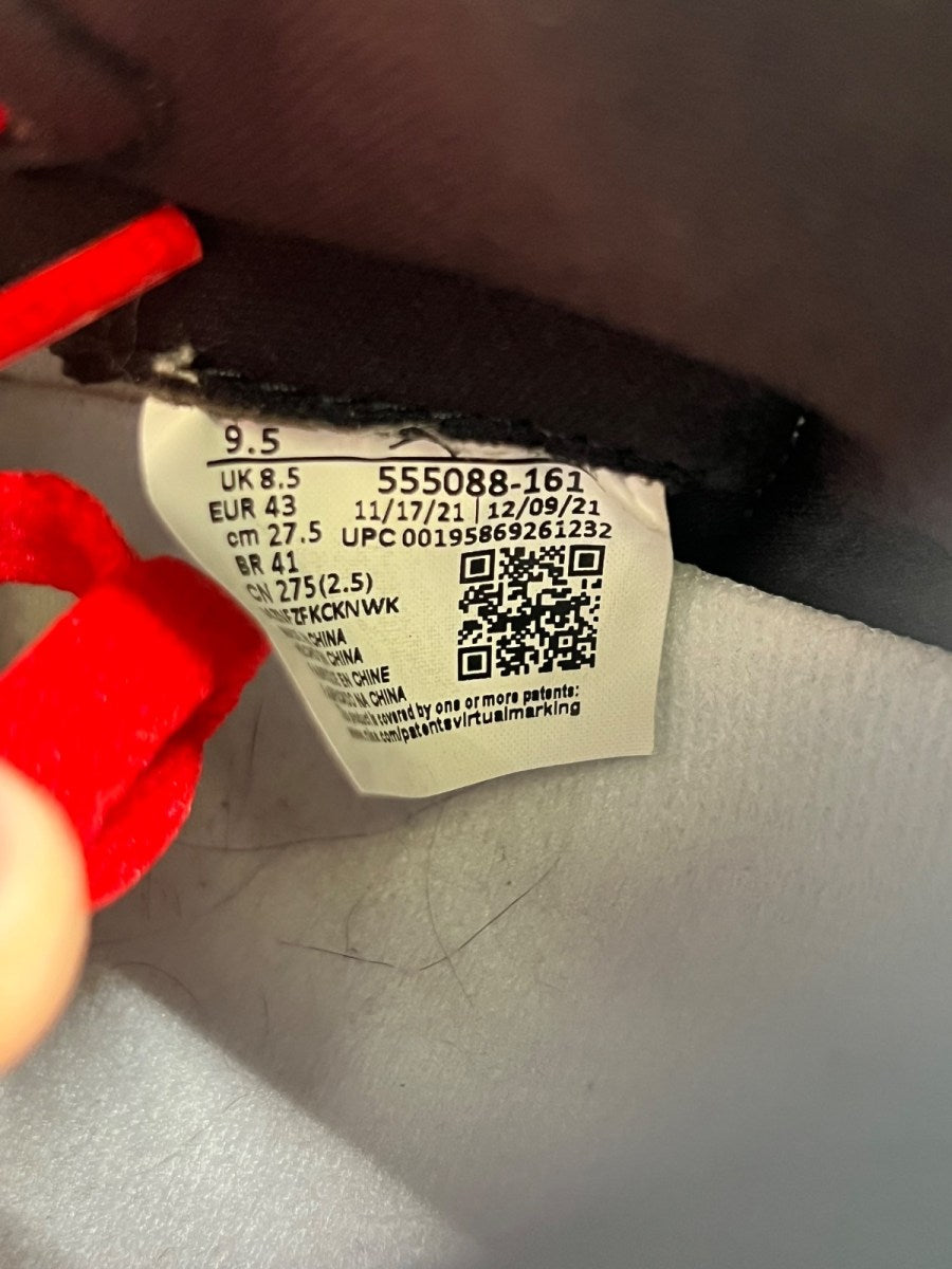 Jordan 1 Retro High OG Heritage 9.5 (Moderately Worn Pre-Owned) - Image 7