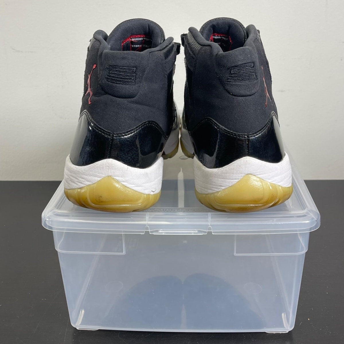 Jordan 11 Retro 72-10 11.5 (Moderately Worn Pre-Owned)JordanBlack/Gym Red-White-Anthracite - Image 3