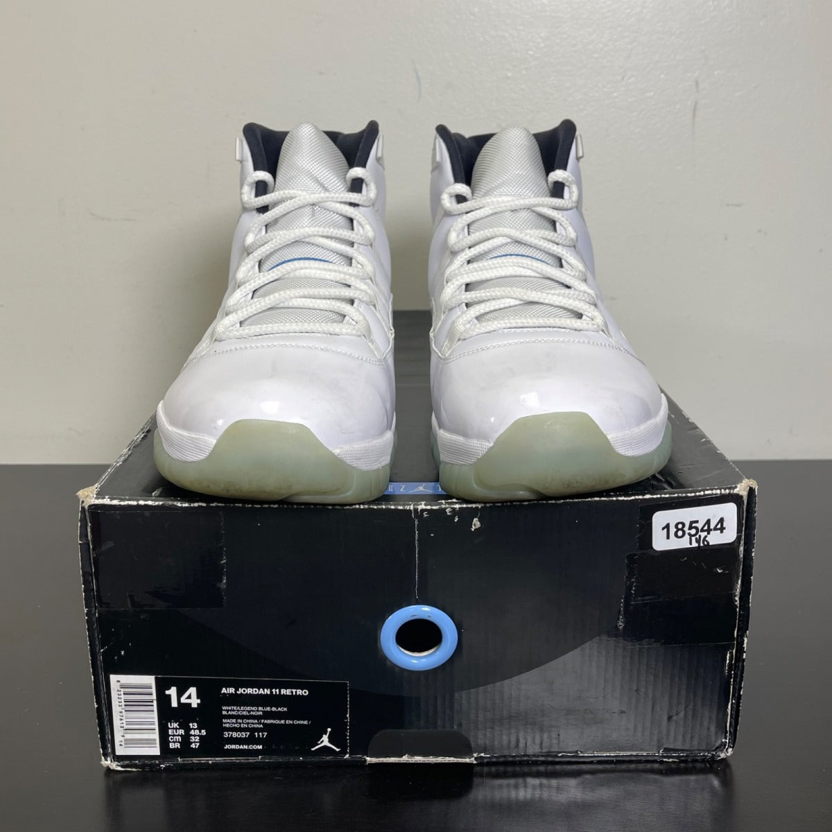 Jordan 11 Retro Legend Blue (2014) 14 (Moderately Worn Pre-Owned)JordanWhite/Black-Legend Blue - Image 2