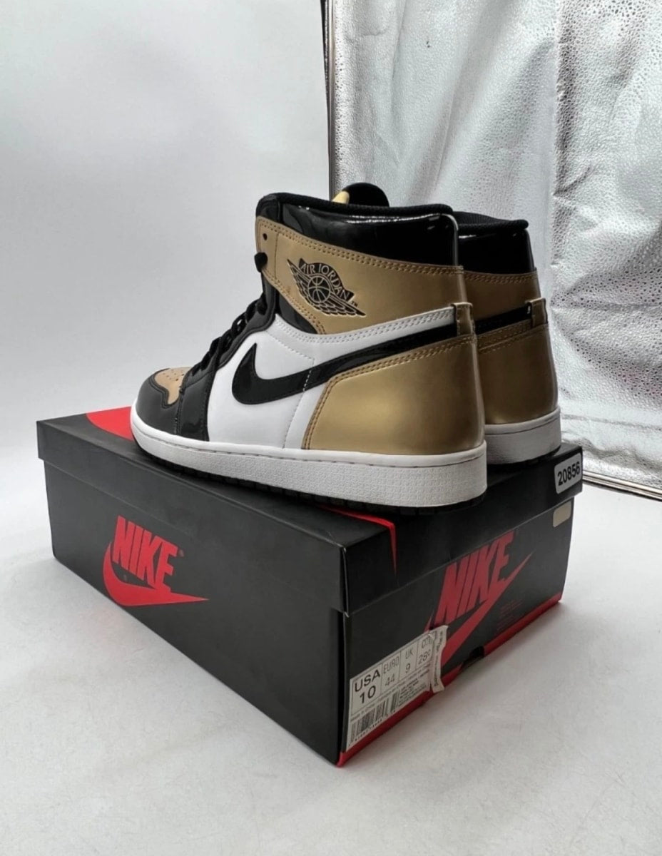 Jordan 1 Retro High NRG Patent Gold Toe 10 (Moderately Worn Pre-Owned)JordanBlack/Metallic Gold-Summit White - Image 4