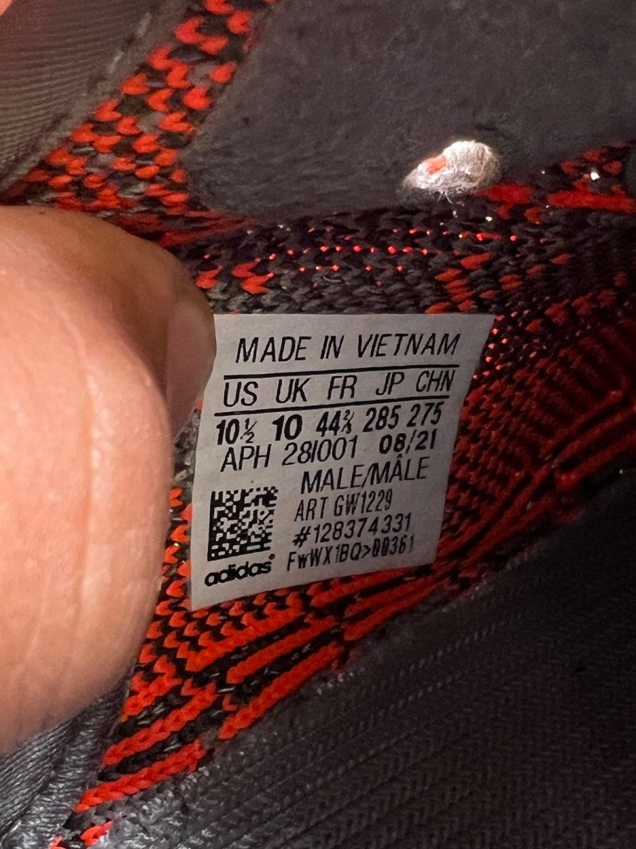 adidas Yeezy Boost 350 V2 Beluga Reflective 10.5 (Lightly Worn Pre-Owned)adidasReflective/Steeple Grey/Solar Red - Image 9