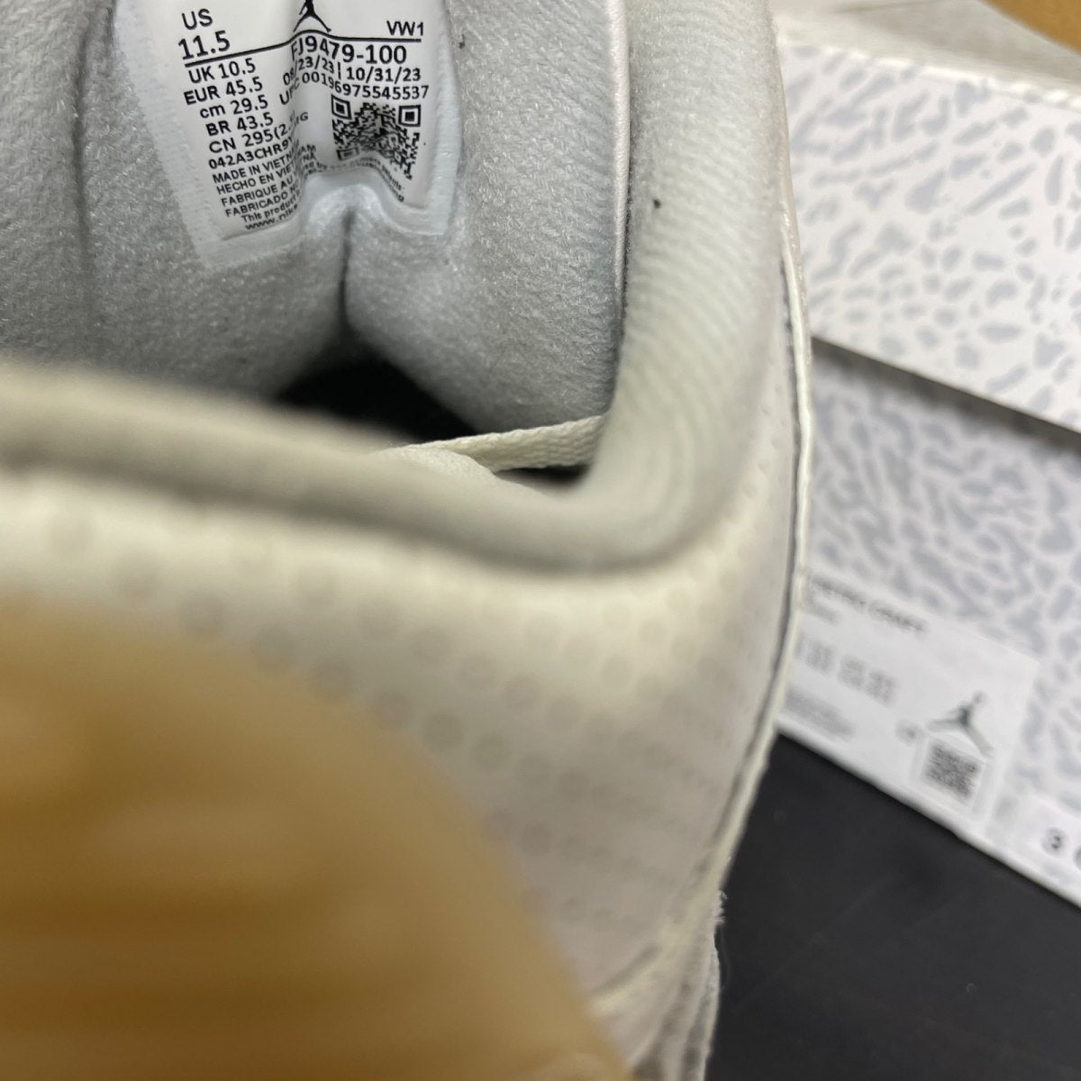 Jordan 3 Retro Craft Ivory 11.5 (Moderately Worn Pre-Owned)JordanIvory/Grey Mist/Cream - Image 6
