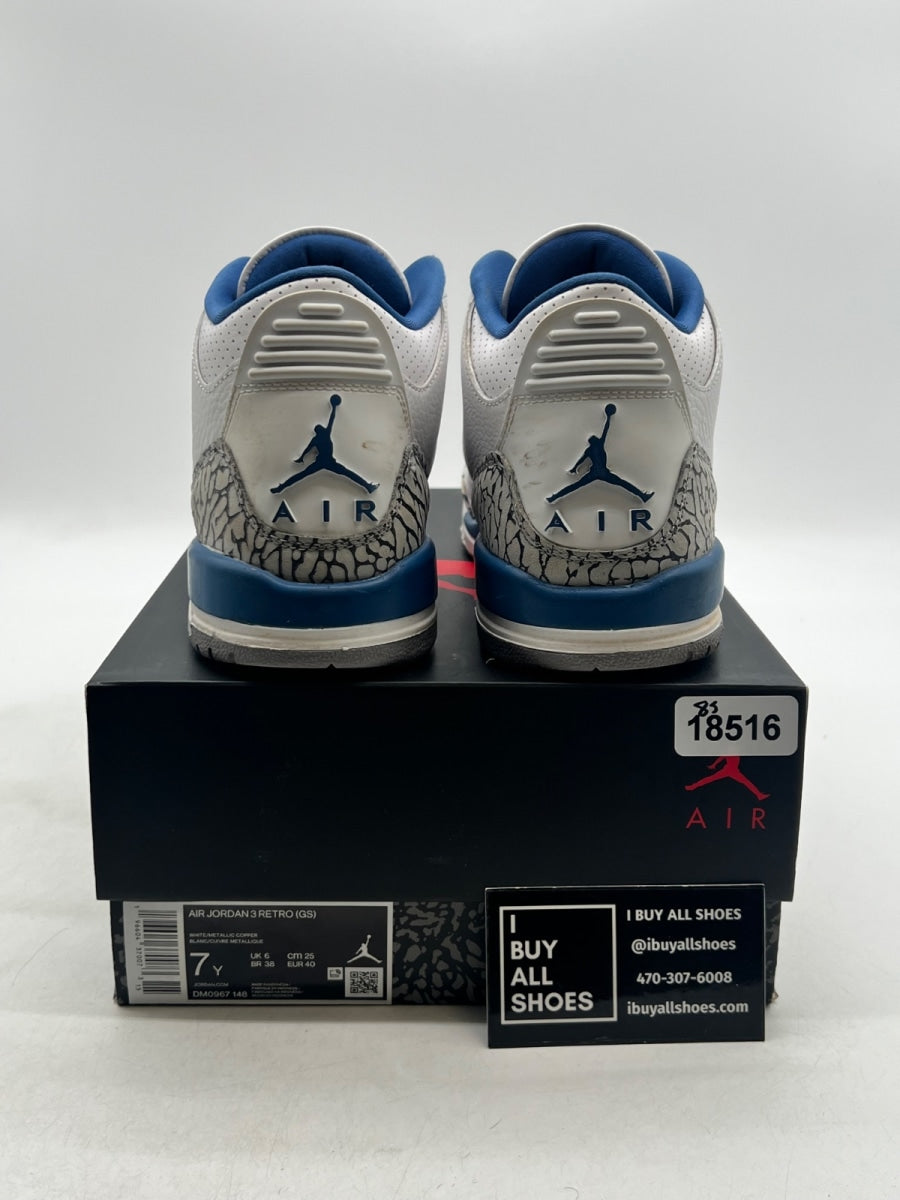 Jordan 3 Retro Wizards (GS) 7Y (Moderately Worn Pre-Owned) - Image 3