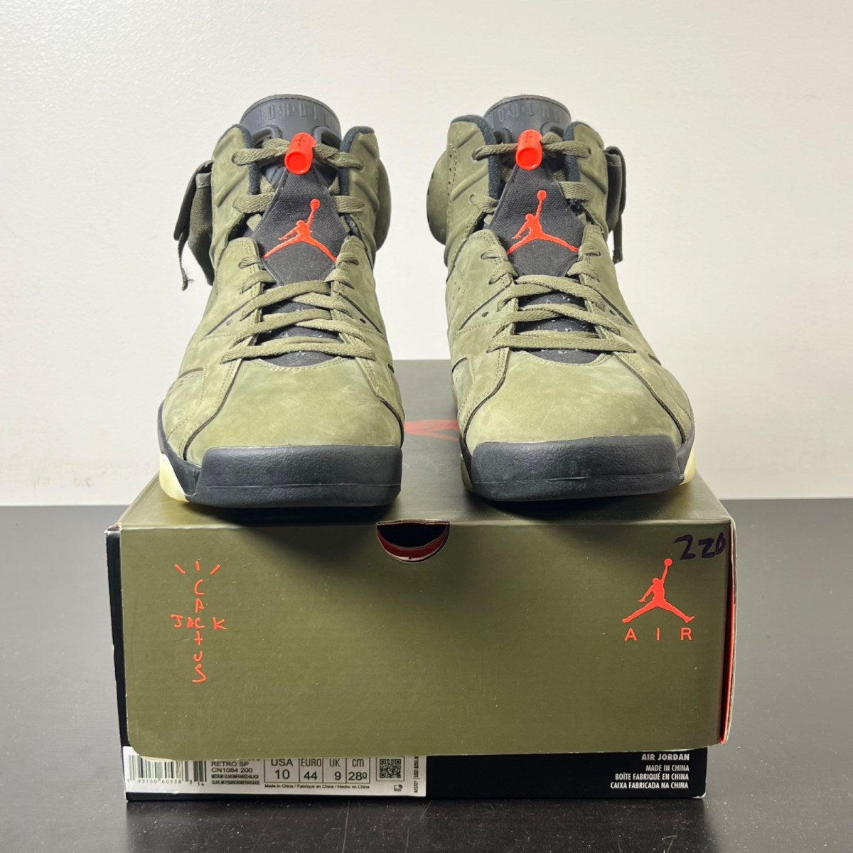Jordan 6 Retro Travis Scott 10 (Lightly Worn Pre-Owned)JordanMedium Olive/Black-Sail-University Red - Image 2