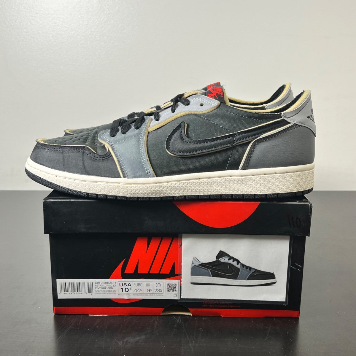Jordan 1 Low OG EX Black Smoke Grey 10.5 (Lightly Worn Pre-Owned)JordanBlack/Dark Smoke Grey-Light Smoke Grey-Sail-Coconut Milk - Image 3