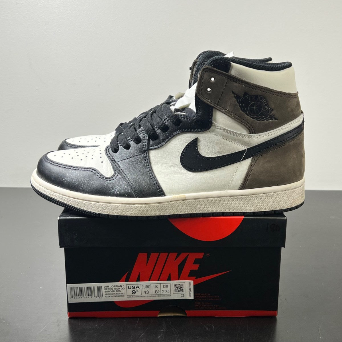 Jordan 1 Retro High Dark Mocha 9.5 (Lightly Worn Pre-Owned)JordanSail/Dark Mocha-Black-Black - Image 3