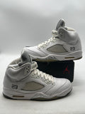 Jordan 5 Retro Metallic White (2015) 12 (Moderately Worn Pre-Owned)JordanWhite/Metallic Silver-Black - Image 1
