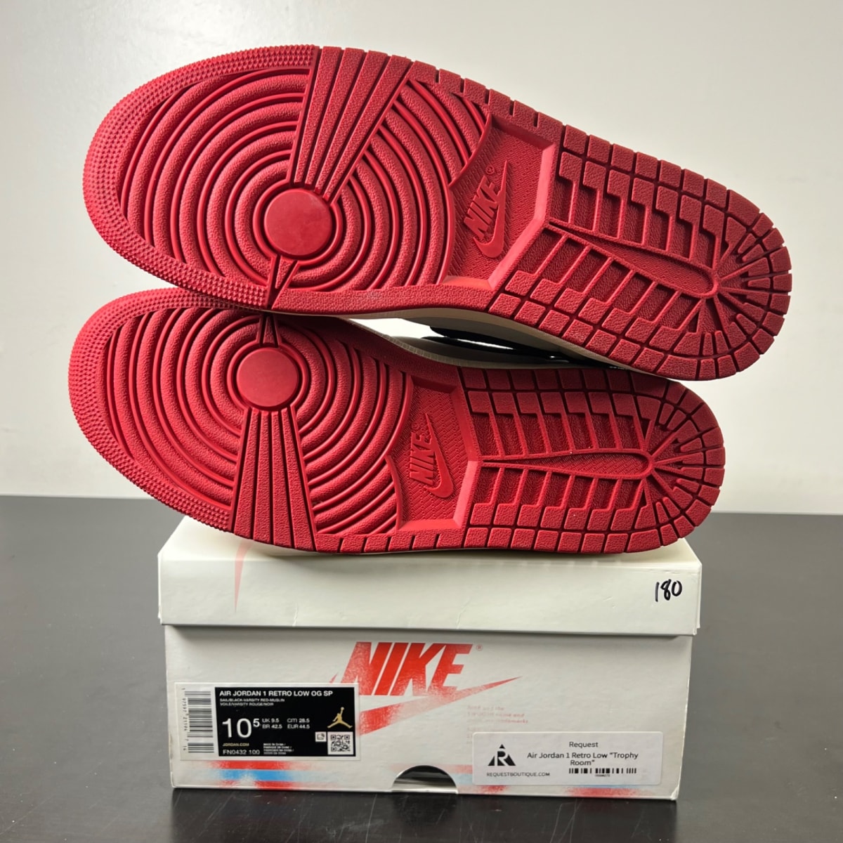 Jordan 1 Retro Low OG Trophy Room Rookie Card Away 10.5 (Moderately Worn Pre-Owned)JordanSail/Black-Varsity Red-Muslin - Image 6