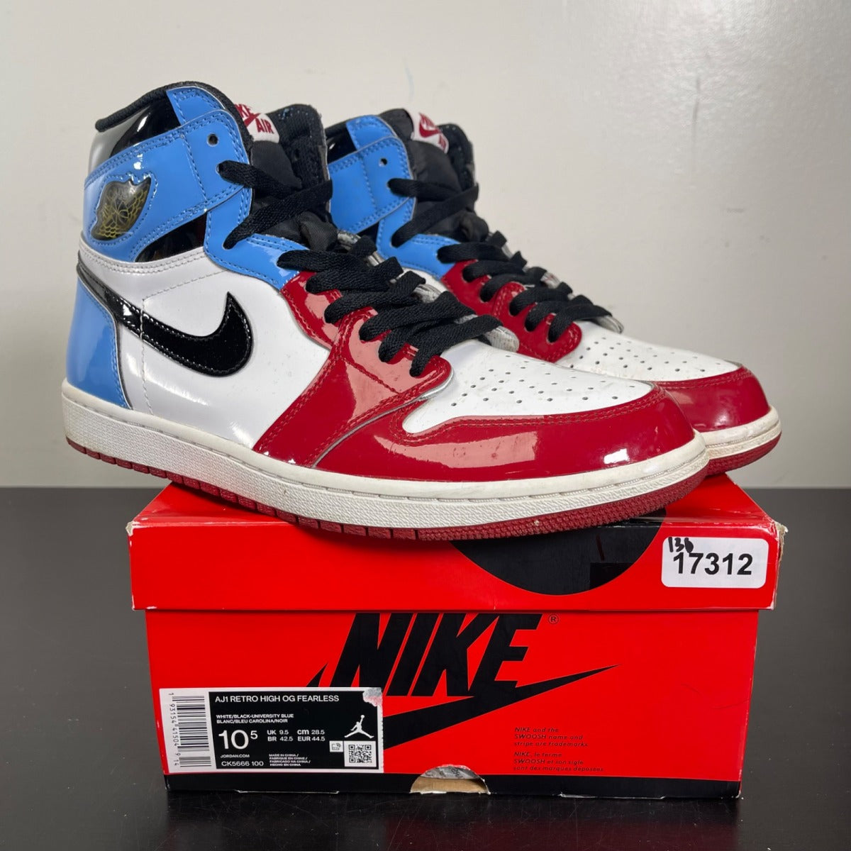 Jordan 1 Retro High Fearless UNC Chicago 10.5 (Moderately Worn Pre-Owned)JordanWhite/University Blue-Varsity Red-Black - Image 1