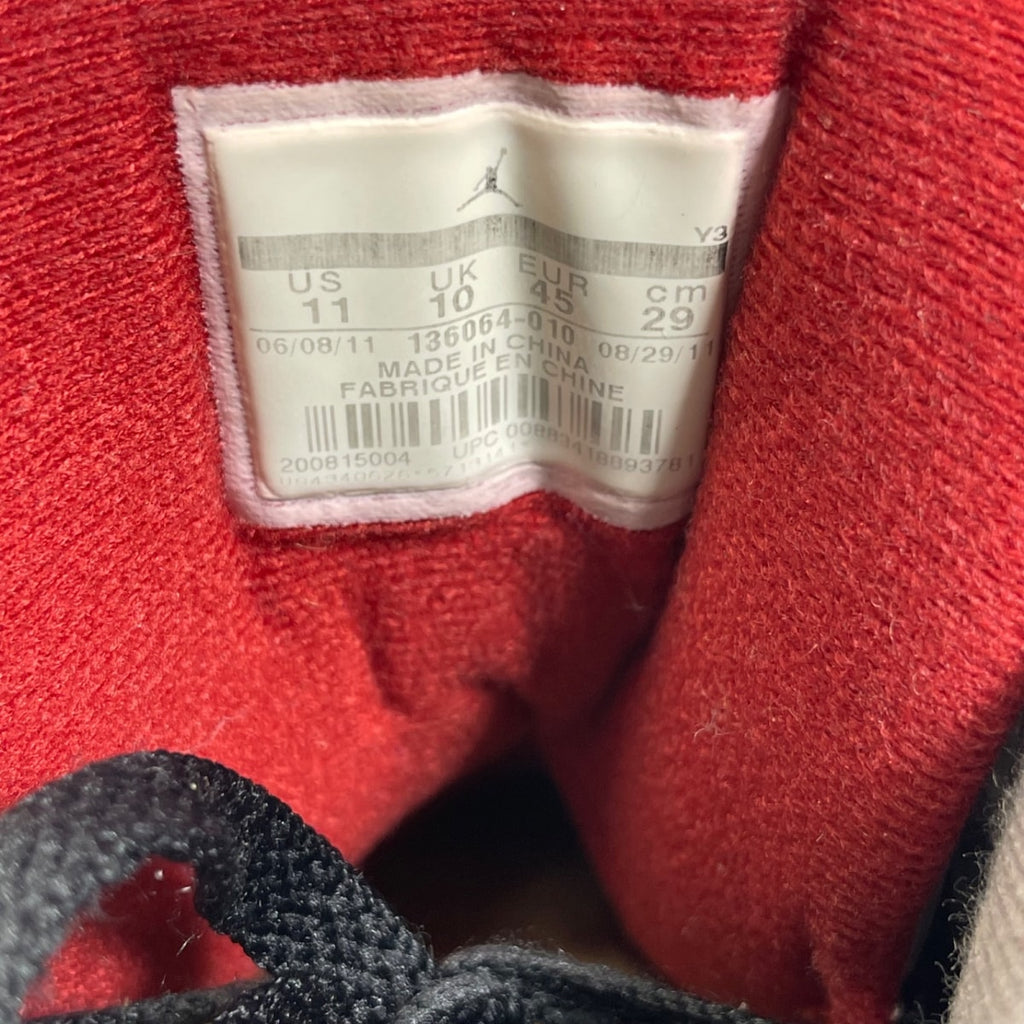 Jordan 3 Retro Black Cement (2011) 11 (Moderately Worn Pre-Owned)JordanBlack/Cement Grey-White-Varsity Red - Image 6