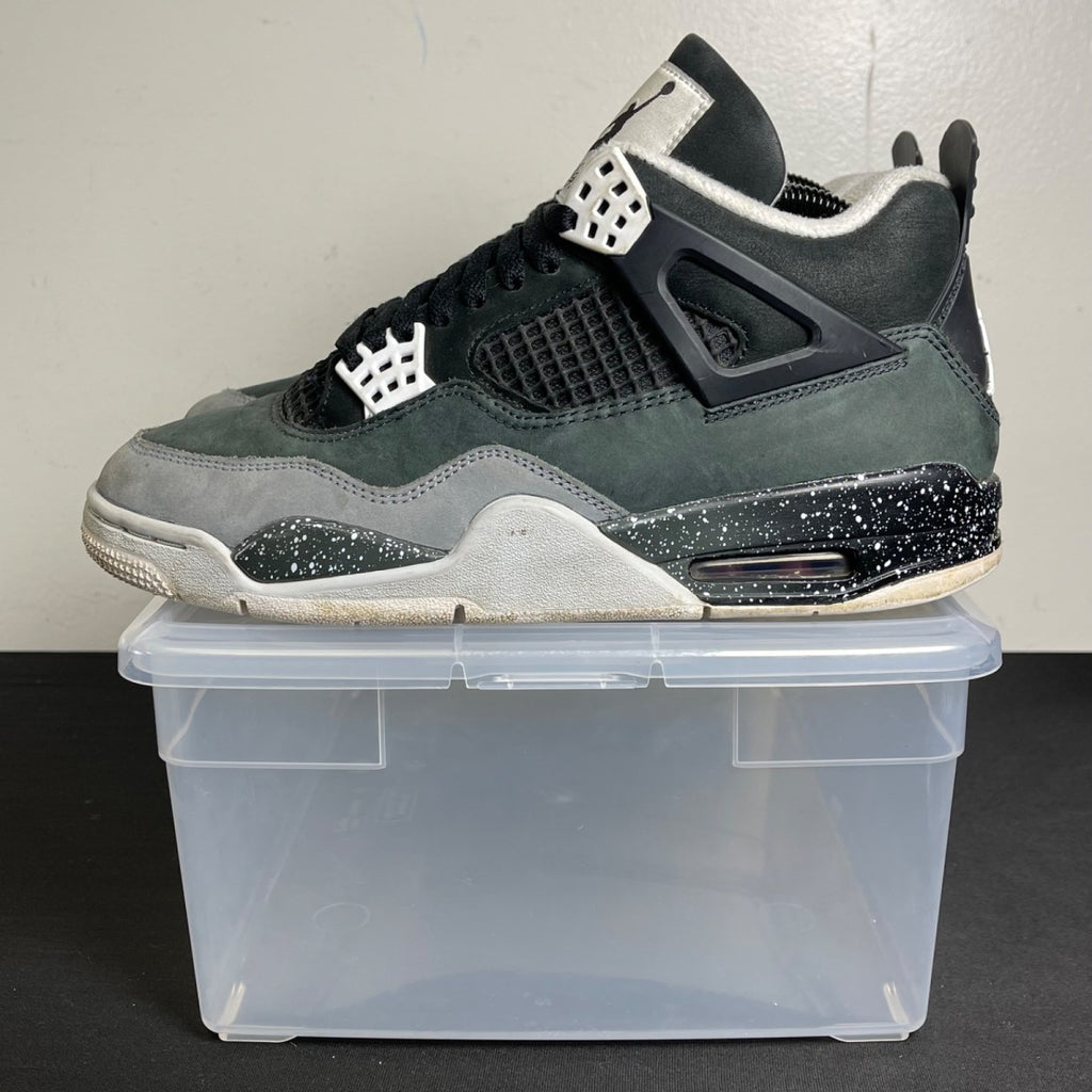 Jordan 4 Retro Fear (2024) (Size 8) - Image 3