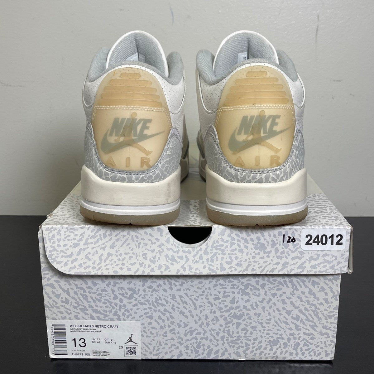 Jordan 3 Retro Craft Ivory 13 (Moderately Worn Pre-Owned)JordanIvory/Grey Mist/Cream - Image 4