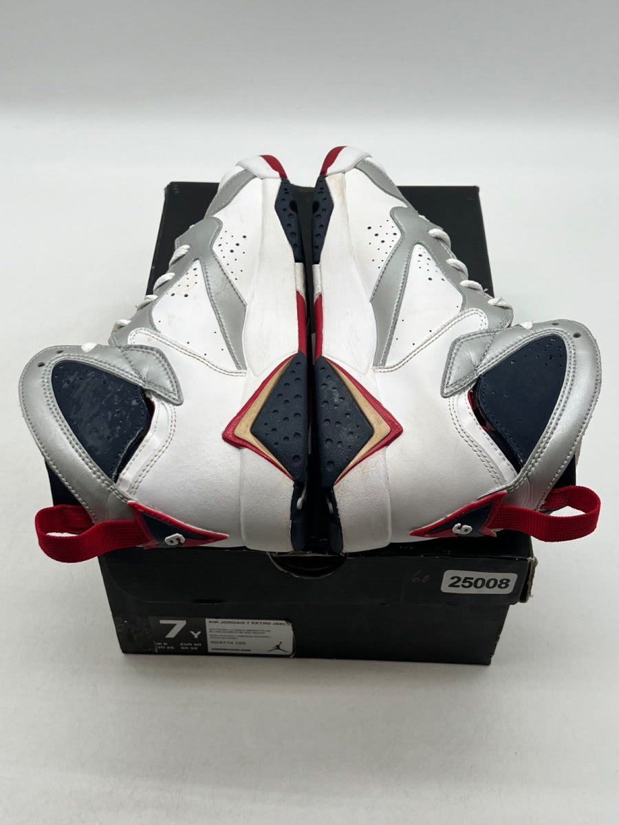 Jordan 7 Retro Olympic (2012) (GS) 7Y (Moderately Worn Pre-Owned)JordanWhite/Metallic Gold-Obsdn-Tr Red - Image 7