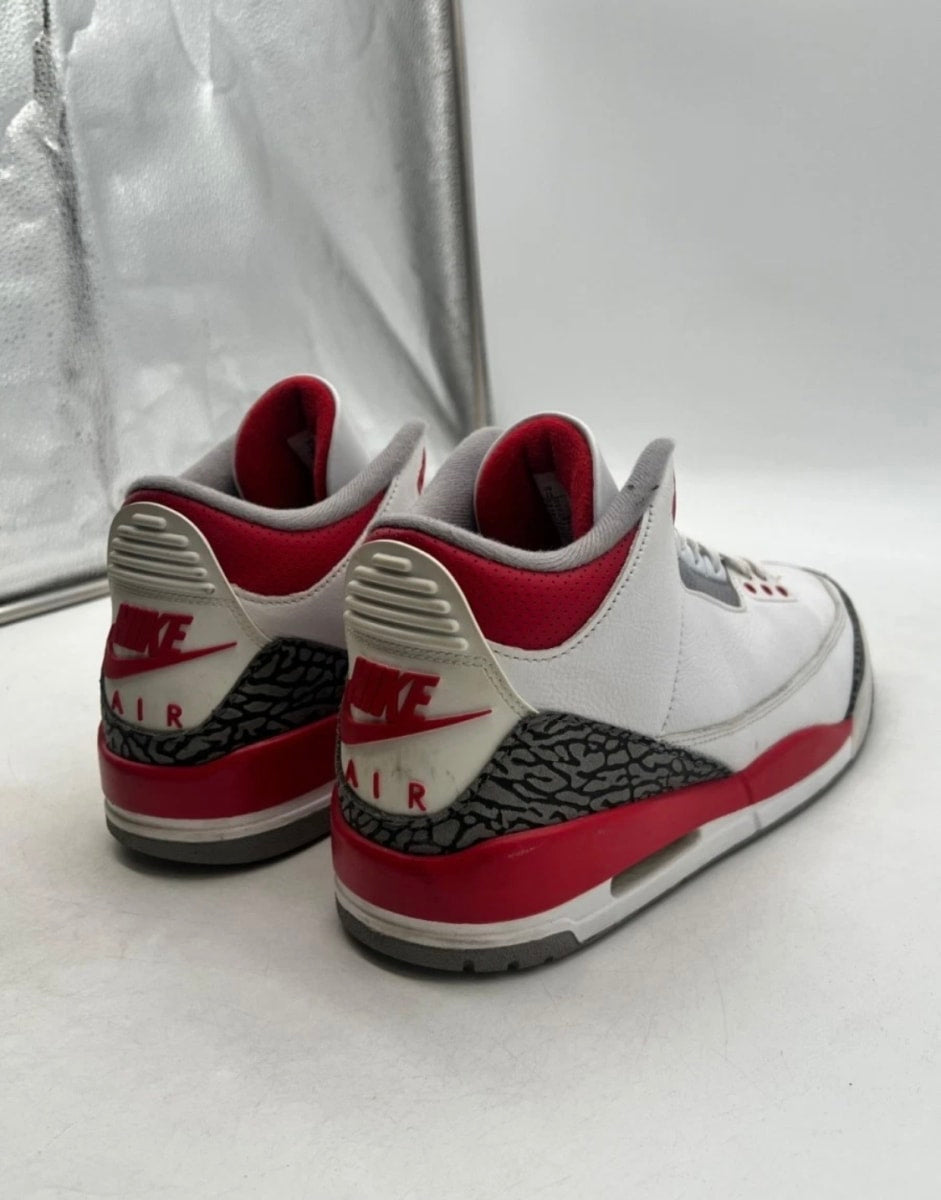 Jordan 3 Retro Fire Red (2022) 11 (Moderately Worn Pre-Owned)JordanWhite/Fire Red/Cement Grey/Black - Image 4