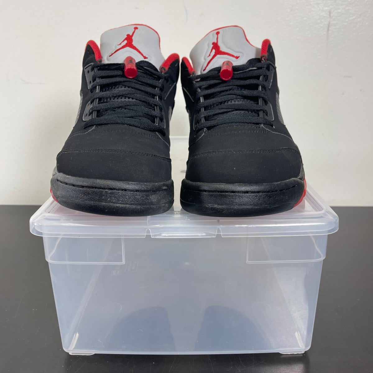 Jordan 5 Retro Low Alternate 90 10.5 (Moderately Worn Pre-Owned)JordanBlack/Gym Red-Metallic Hematite - Image 2