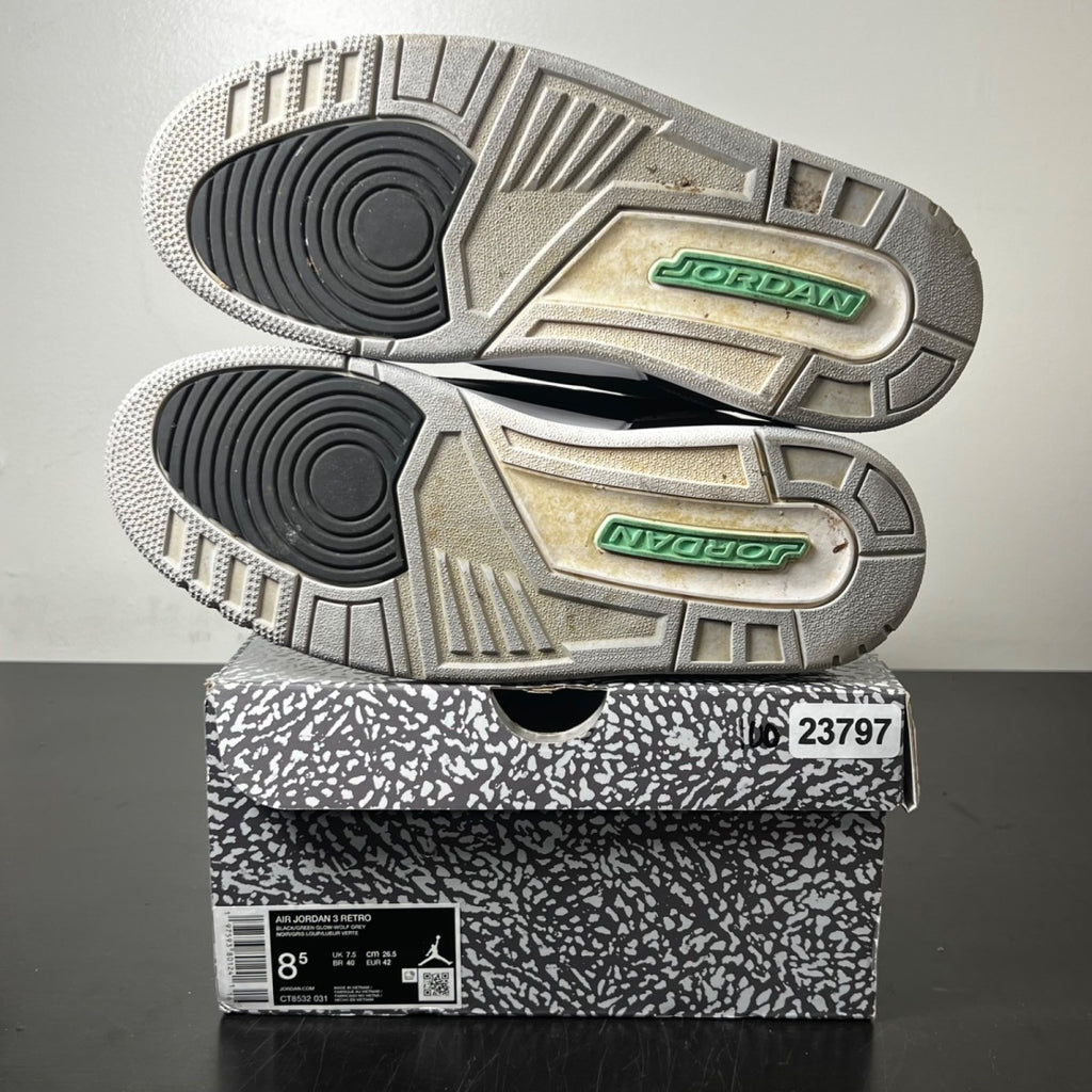 Jordan 3 Retro Green Glow 8.5 (Moderately Worn Pre-Owned)JordanBlack/Green Glow/Wolf Grey/White - Image 6