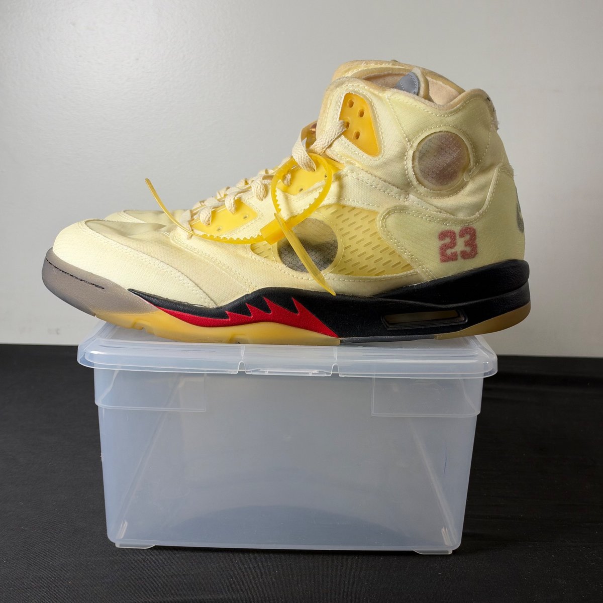 Jordan 5 Retro Off-White Sail (Size 13) - aux