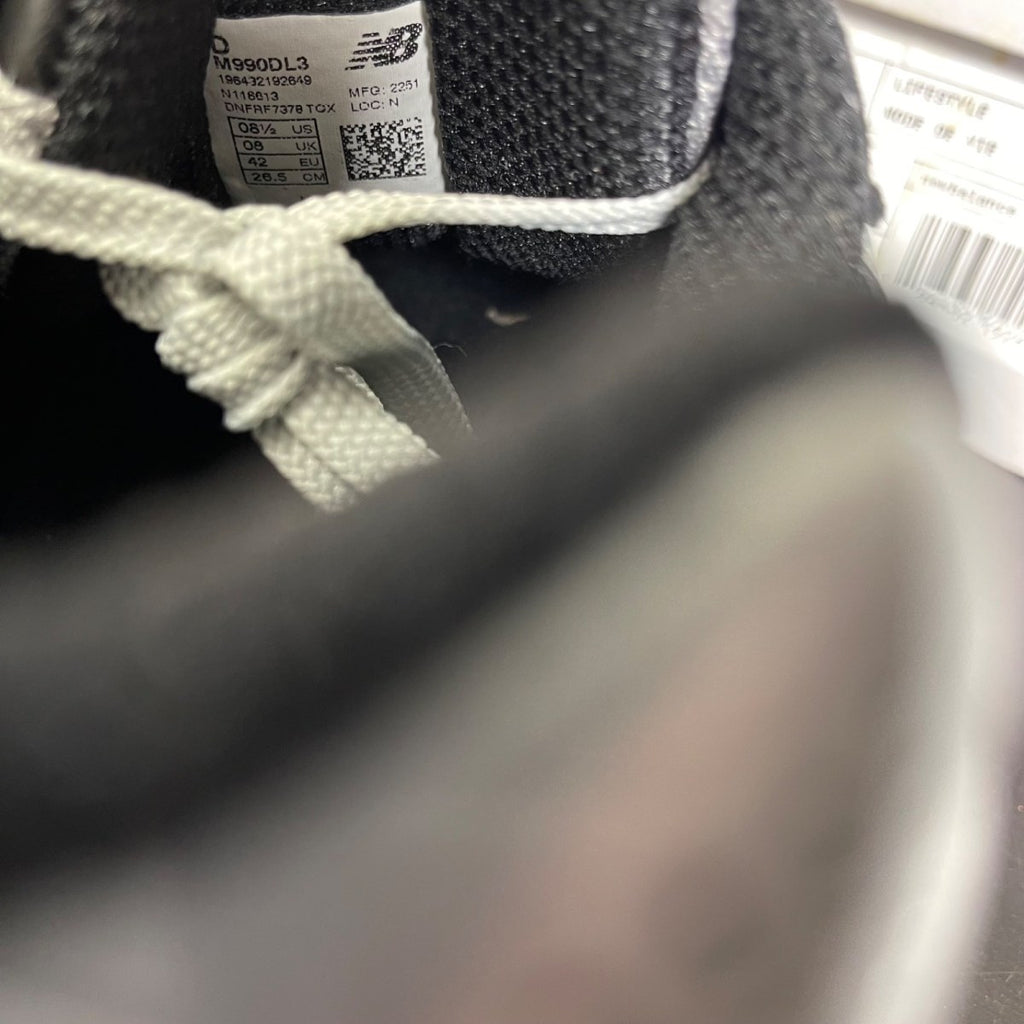 New Balance 990v3 MiUSA DTLR GR3YSCALE 8.5 (Moderately Worn Pre-Owned)New BalanceBlack/Grey - Image 6