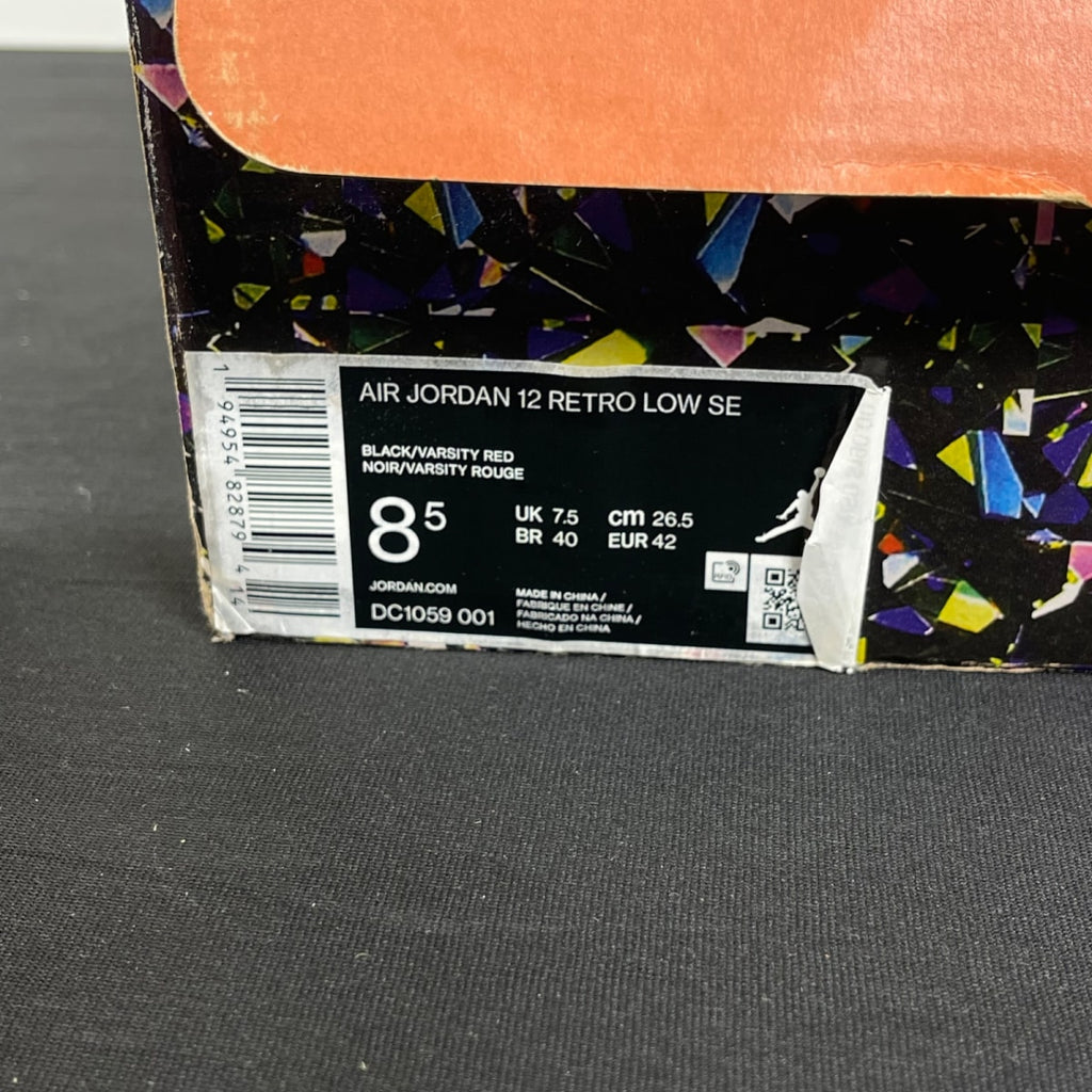 Jordan 12 Low SE Super Bowl LV 8.5 (Moderately Worn Pre-Owned)JordanBlack/Metallic Gold/Varsity Red - Image 7