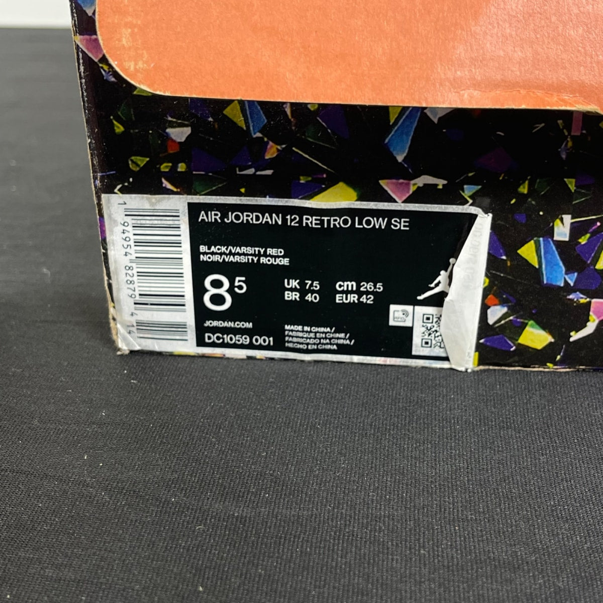 Jordan 12 Low SE Super Bowl LV 8.5 (Moderately Worn Pre-Owned)JordanBlack/Metallic Gold/Varsity Red - Image 7