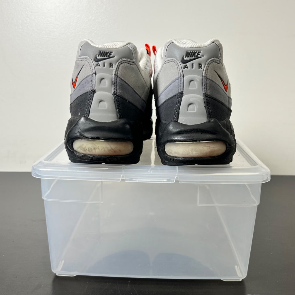 Nike Air Max 95 Team Orange (2009) 10 (Heavily Worn Pre-Owned)NikeWhite/Team Orng-Ntrl Grey-Mdm Grey - Image 4