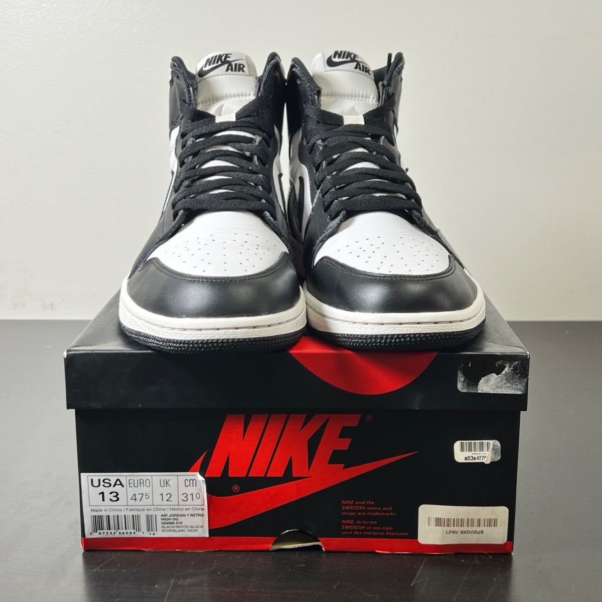 Jordan 1 Retro Black White (2014) 13 (Lightly Worn Pre-Owned)JordanBlack/White-Black - Image 2