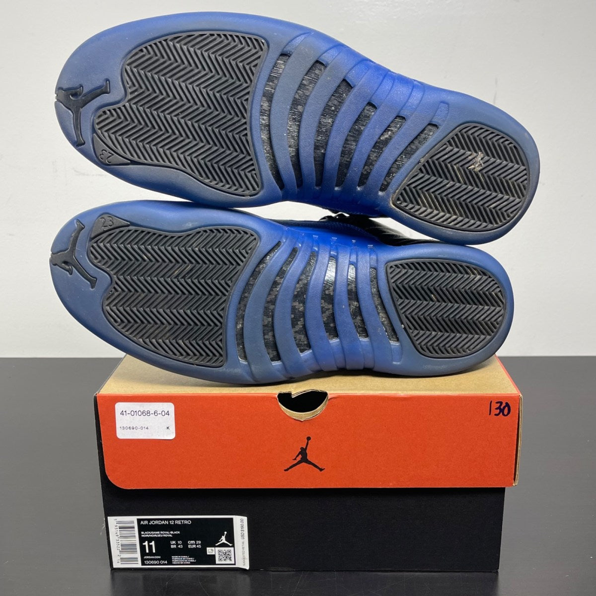Jordan 12 Retro Black Game Royal 11 (Moderately Worn Pre-Owned)JordanBlack/Game Royal-Black - Image 5