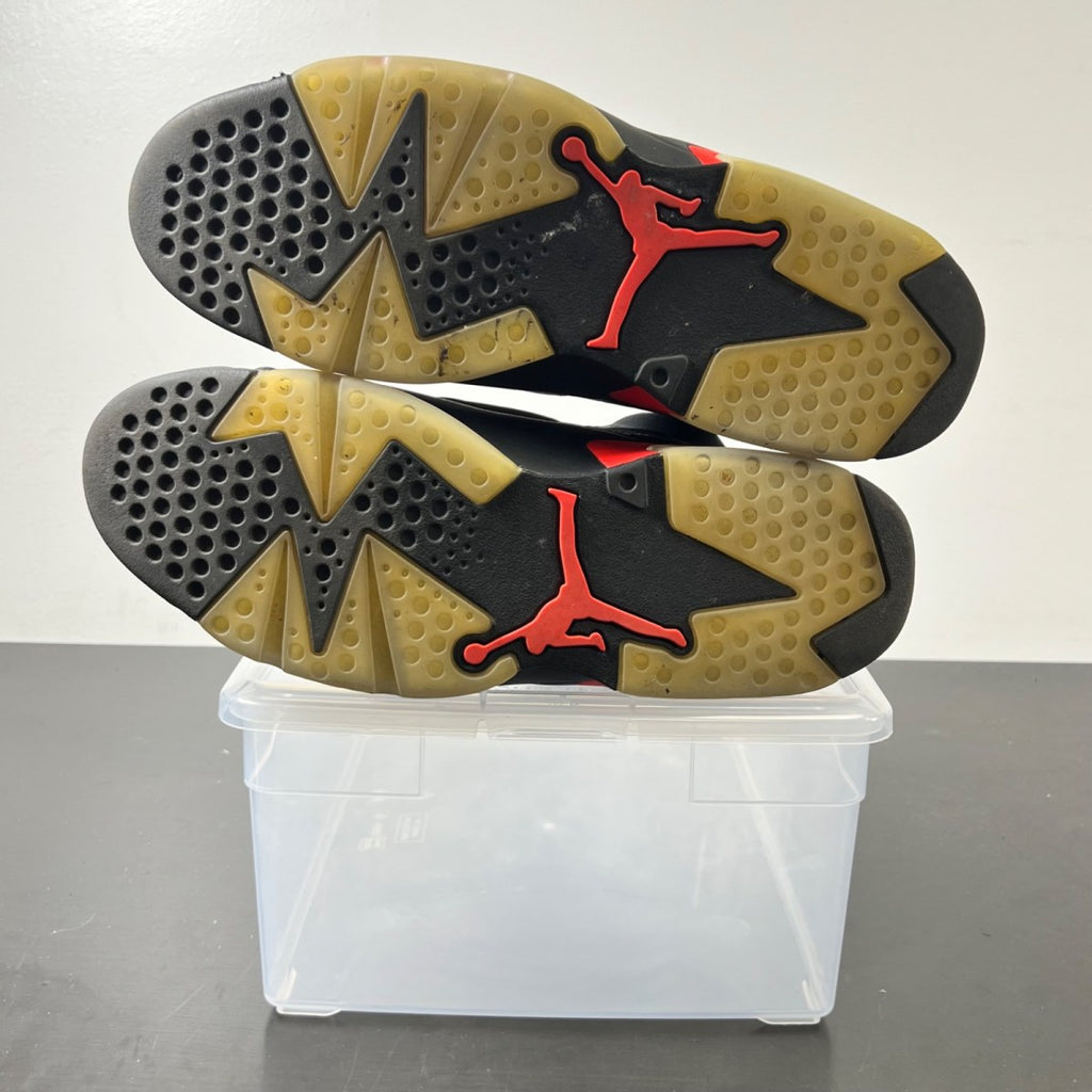 Jordan 6 Retro Black Infrared (2019) 10.5 (Moderately Worn Pre-Owned)JordanBlack/Infrared - Image 5