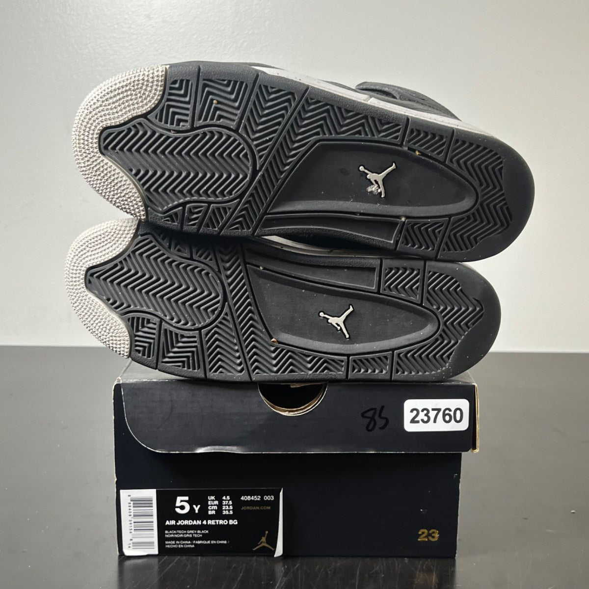 Jordan 4 Retro Oreo (2015) (GS) 5Y (Moderately Worn Pre-Owned)JordanBlack/Tech Grey-White - Image 6